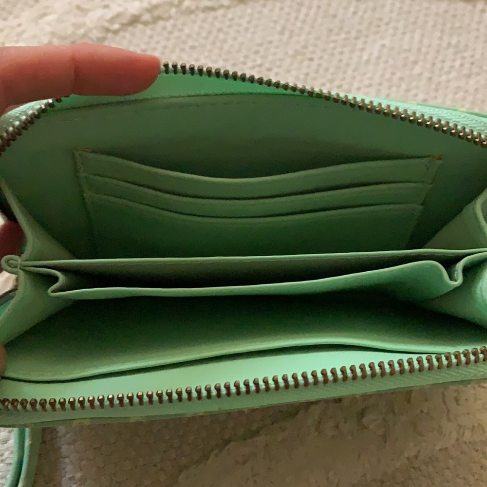 ▫️Target ▫️ Wallet - Picture 2 of 3